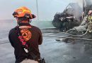 CHOCA TRÁILER, SE INCENDIA Y COLAPSA AUTOPISTA AL AEROPUERTO EN APODACA, NL