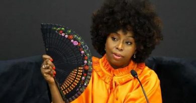 ENTRE DOLOR Y ESPERANZA, CHIMAMANDA NGOZI VUELVE A LA NOVELA PARA CELEBRAR EL PODER DE SOÑAR