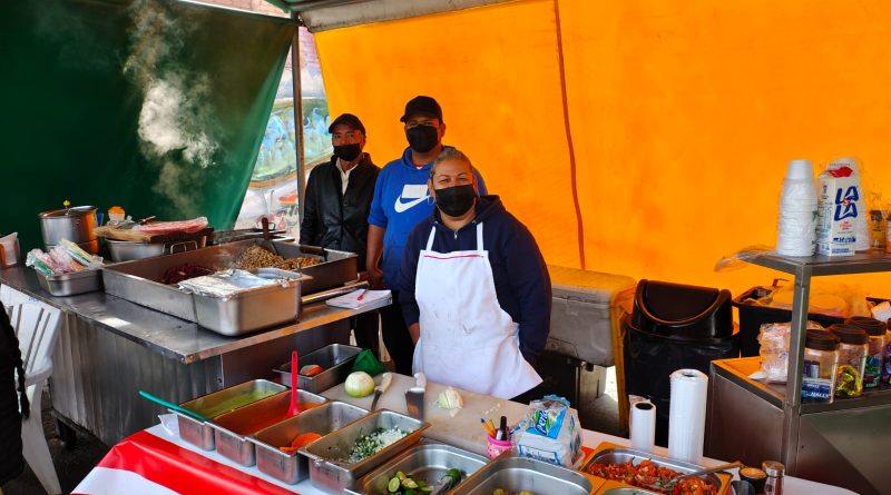 COMERCIANTES AGRADECEN A RICARDO GALLARDO POR OBRAS EN CALLE 70