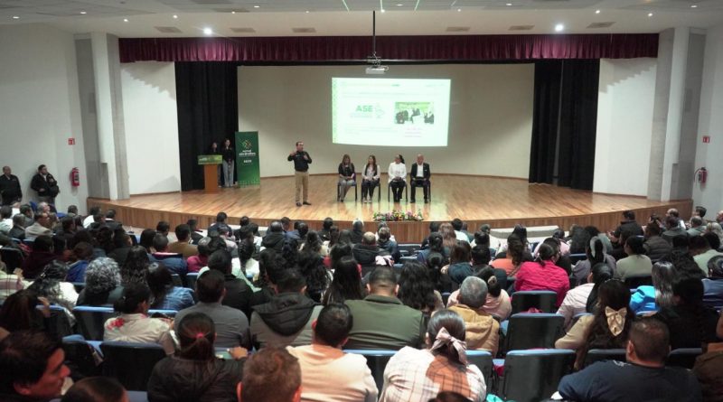 GOBIERNO ESTATAL IMPULSA FORMACIÓN ACADÉMICA A DOCENTES