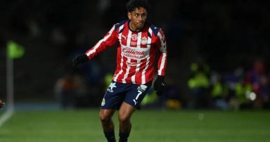CHIVAS PIERDE A LUIS ROMO POR LESIÓN PREVIO AL CLÁSICO NACIONAL