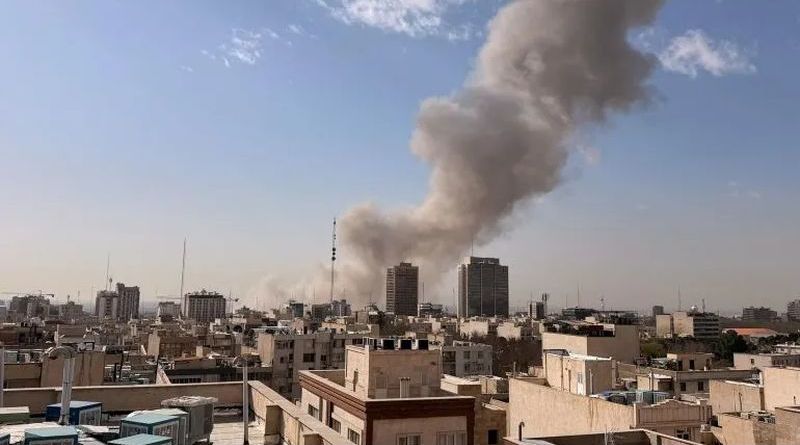 ISRAEL ATACA A IRÁN CON AYUDA DE EU