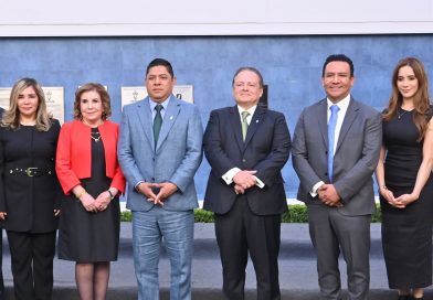 SAN LUIS RECIBE A LÍDERES DEL NOTARIADO NACIONAL