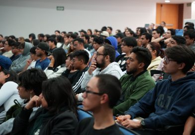 UNIVERSIDAD POLITÉCNICA ACERCA A ESTUDIANTES AL MUNDO INDUSTRIAL