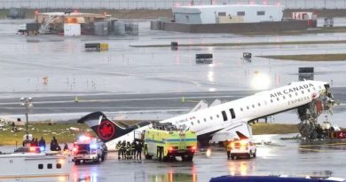 CAPTAN EN VIDEO EL CHOQUE ENTRE AVIÓN DE AIR CANADA Y VEHÍCULO DE BOMBEROS EN NY