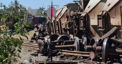 EL TREN DE TRANSPORTE DE GRANOS SE DESCARRILA EN LA CAPITAL DE SINALOA