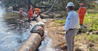 PEMEX REPORTA AVANCES EN CONTENCIÓN DE HIDROCARBURO EN DOS BOCAS