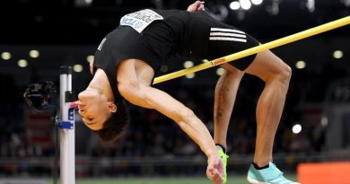 PORTILLO CONSIGUE UNA HISTÓRICA PRESEA PLATEADA