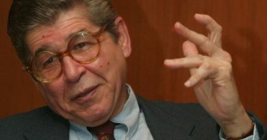 ¿POR QUÉ SE SEÑALÓ DE PLAGIO AL ESCRITOR ALFREDO BRYCE ECHENIQUE?