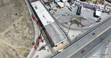 CONTINÚAN CIERRES VIALES POR MONTAJE DE TRABES EN PUENTE BULEVAR VALLE DE LOS FANTASMAS