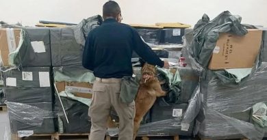 CONFISCAN CIGARROS APÓCRIFOS EN EL AICM