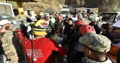 LOCALIZAN CON VIDA A FRANCISCO, EL SEGUNDO MINERO DE EL ROSARIO TRAS 13 DÍAS DE LABORES