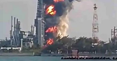 PEMEX SOFOCA INCENDIO EN DOS BOCAS; CLAUDIA SHEINBAUM CONFIRMA QUE NO HAY LESIONADOS