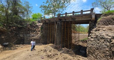 GOBIERNO ESTATAL REPARA PUENTE DE LA SAGRADA FAMILIA