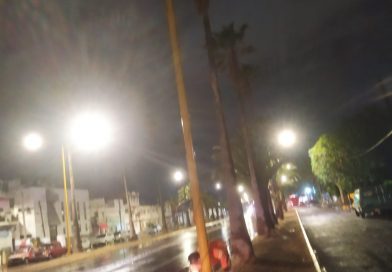 Atiende ayuntamiento de SLP fallas de alumbrado en la avenida 20 de Noviembre