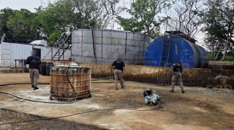 ASEGURAN MÁS DE 256 MIL LITROS DE HIDROCARBUROS EN VERACRUZ; DETIENEN A 12 PERSONAS