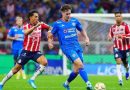 CHIVAS DEJA VIVO A CRUZ AZUL EN LA IDA DE LA SEMIFINAL