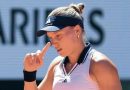 ELENA RYBAKINA SE DESPIDE DE ROLAND GARROS