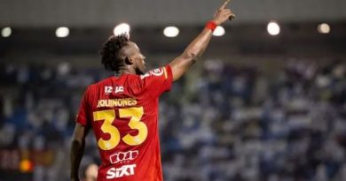 JULIÁN QUIÑONES RENUEVA CON AL-QADISIYA HASTA 2030