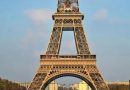 NO LE BASTÓ CON SUBIR LA TORRE EIFFEL; COLECCIONISTA COMPRA UN TRAMO DE LA ESCALERA; ESTO LE CUESTA