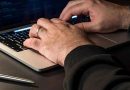 REVELAN QUE EMPLEADOS MEXICANOS VEN CONTENIDO PARA ADULTOS EN EL TRABAJO