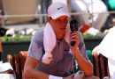 SINNER LE DICE ADIÓS AL ROLAND GARROS