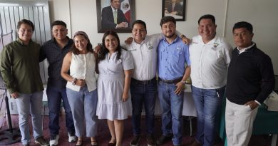 GOBIERNO ESTATAL ACERCA MÁS OPORTUNIDADES A LAS JUVENTUDES DE LA REGIÓN MEDIA