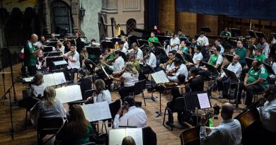 FÚTBOL Y MÚSICA SE UNEN EN EXITOSO CONCIERTO SINFÓNICO