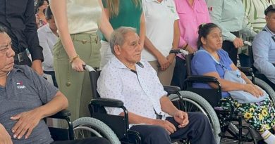 GOBIERNO ESTATAL ENTREGA APOYOS A PERSONAS CON DISCAPACIDAD