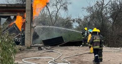 EXPLOSIÓN DE PIPAS DE GAS EN TEPEACA PROVOCA EVACUACIÓN DE 2 MIL PERSONAS