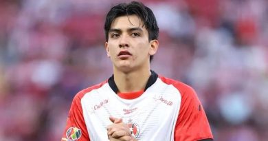 GILBERTO MORA SE QUEDA EN TIJUANA; RENUEVA CONTRATO CON XOLOS CON MIRAS A EUROPA