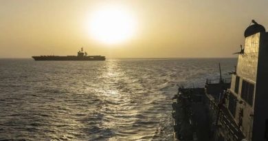 IRÁN ATACA BARÉIN Y KUWAIT TRAS BOMBARDEOS DE EU Y AMENAZA CON PARALIZAR LAS NEGOCIACIONES