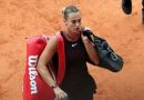 OTRO DERRUMBE EN ROLAND GARROS: SABALENKA, LA NÚMERO 1 DEL TENIS, QUEDA ELIMINADA POR SHNAIDER