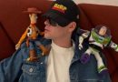 ¡BIZARRAP SE SUMA AL DOBLAJE DE «TOY STORY 5» JUNTO A BAD BUNNY!