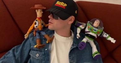 ¡BIZARRAP SE SUMA AL DOBLAJE DE «TOY STORY 5» JUNTO A BAD BUNNY!