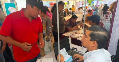 INTERAPAS acerca sus servicios a las familias durante la “Feria de Paz” en Los Arbolitos.