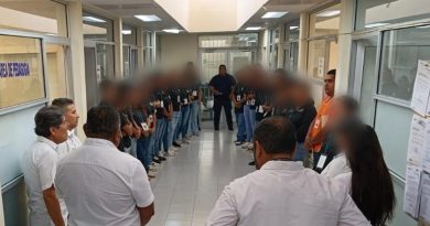 UNIVERSITARIOS VISITAN EL PENAL DE CIUDAD VALLES