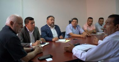 OFICIALÍA MAYOR DEL ESTADO ATIENDE TEMAS LABORALES DEL MAGISTERIO