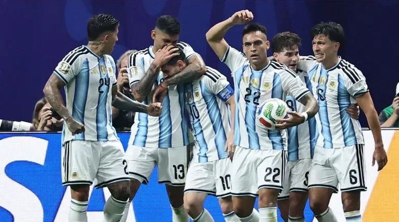 ARGENTINA FIRMA UNA REMONTADA DE CAMPEÓN Y ELIMINA A EGIPTO