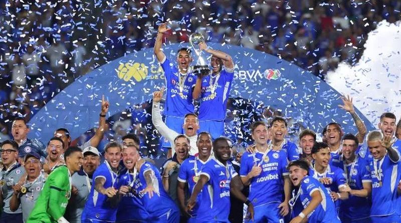 CRUZ AZUL VENCE A TOLUCA Y CONQUISTA EL CAMPEÓN DE CAMPEONES