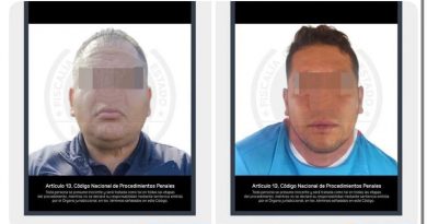 DETIENEN A MANDOS POLICIALES DE ZACAPU, MICHOACÁN
