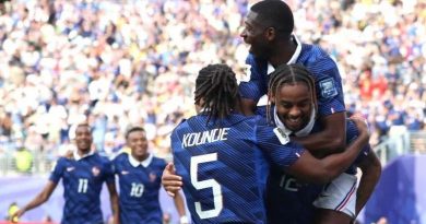FRANCIA GOLEA A SUECIA Y AVANZA CON AUTORIDAD A OCTAVOS DE FINAL