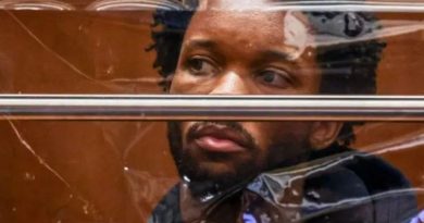 JUEZ ORDENA QUE EL CANTANTE D4VD VAYA A JUICIO POR LA MUERTE DE SU PAREJA DE 14 AÑOS