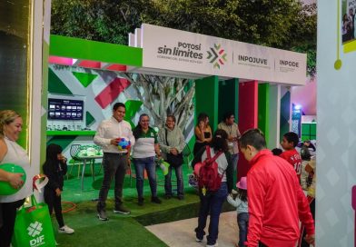 INPOJUVE E INPODE ACERCAN BENEFICIOS PARA JÓVENES EN LA FENAPO 2026