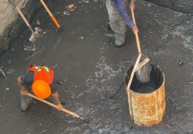 Interapas inicia limpieza del cárcamo pluvial en el puente Pemex● Los trabajos permitirán retirar basura y lodos acumulados para mejorar la extracción de agua durante las lluvias.