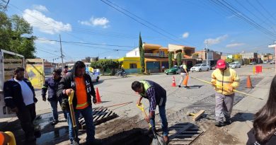 Ayuntamiento realiza desazolve para prevenir inundaciones al norte de San Luis Capital