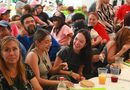 EL GOBERNADOR RICARDO GALLARDO CELEBRA EL DÍA DE LA GARNACHA CON FAMILIAS DE SOLEDAD