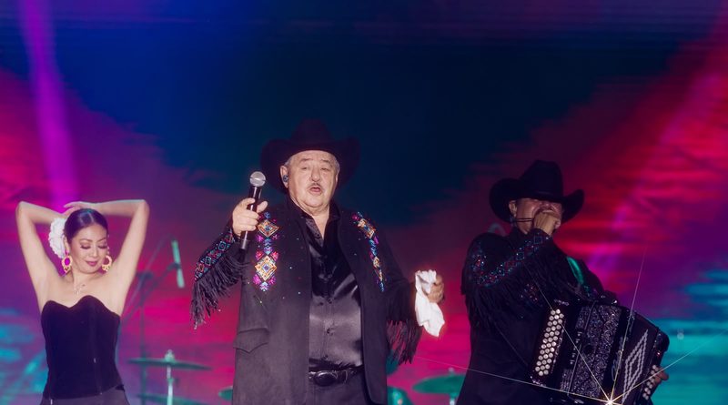 HURACANES DEL NORTE HACEN VIBRAR EL FORO CON SU ESTILO INIGUALABLE