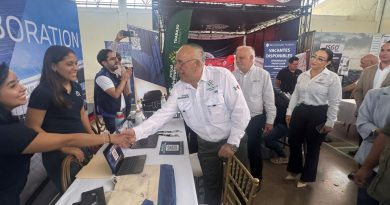 FERIA NACIONAL DE EMPLEO ACERCA MÁS DE 700 VACANTES A JÓVENES EN LA FENAPO