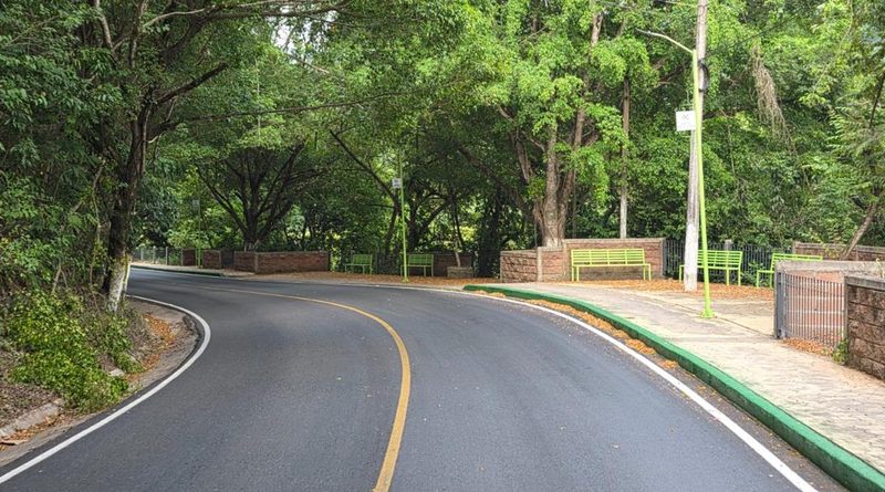 CARRETERA COMOCA-AXTLA QUEDA TOTALMENTE OPERATIVA TRAS DAÑOS POR TROMBA